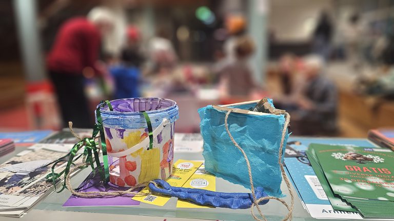 Lampionnen maken & Lichtjesparade Presikhaaf