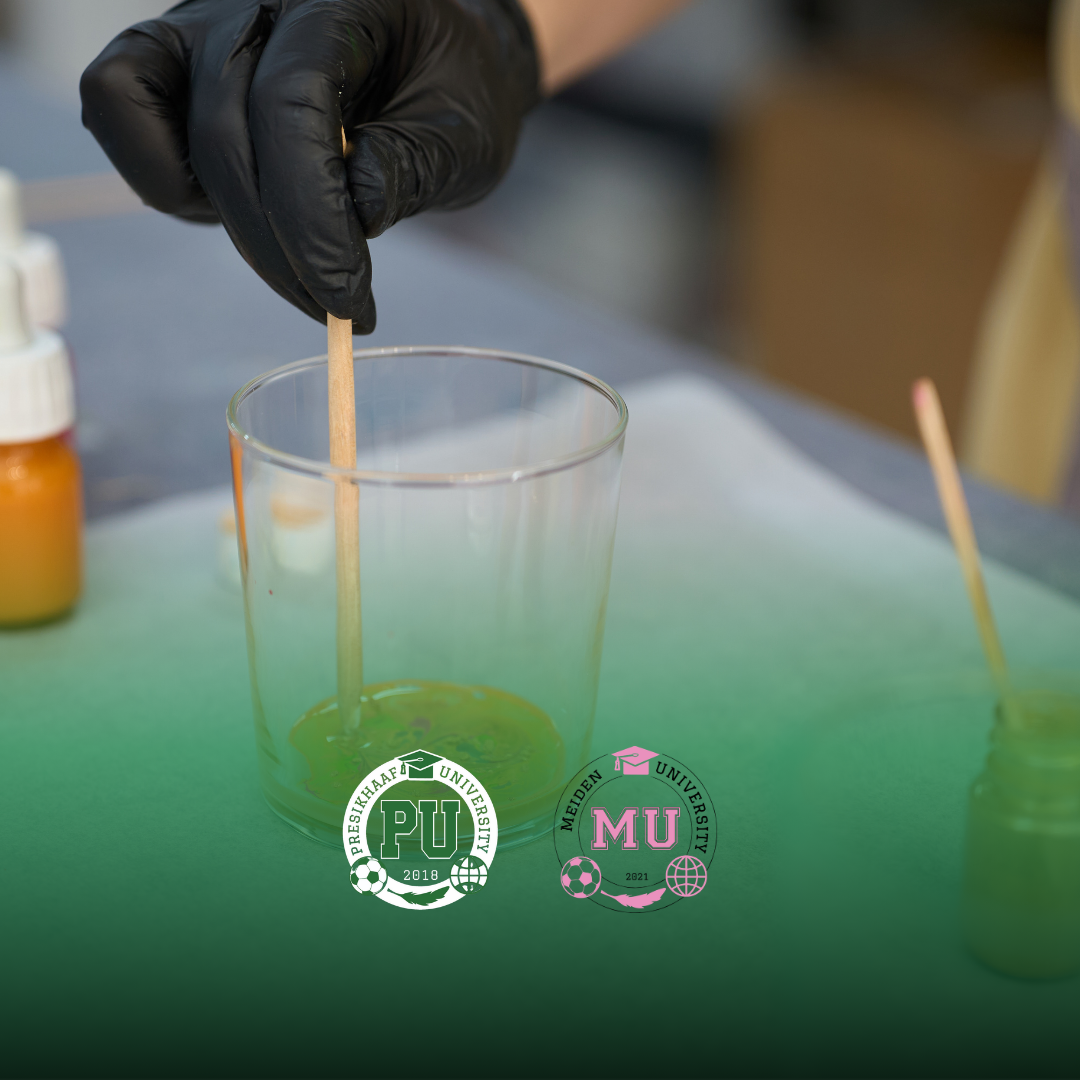 MeidenUniversity kaarsen verven